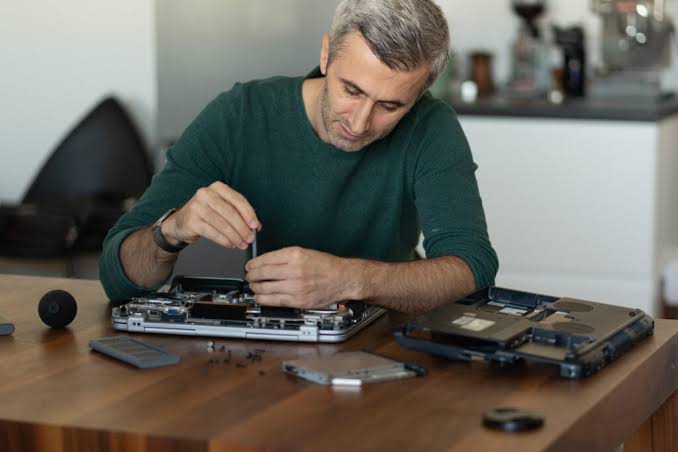 Dell Laptop Service Center in Patna – AV Tech Dell Service Patna
